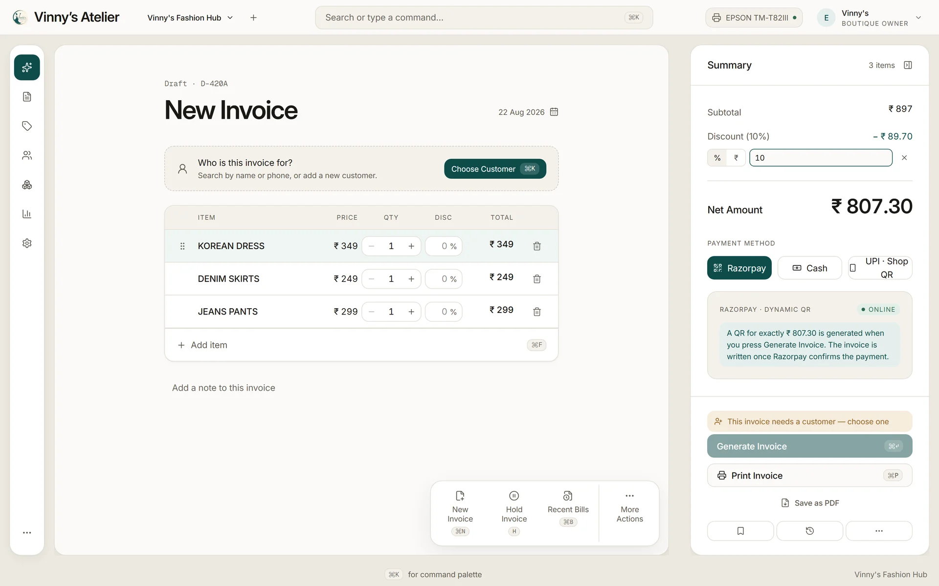 Vinny's Atelier till: a new invoice with three garments, a 10% discount and Razorpay dynamic QR selected.